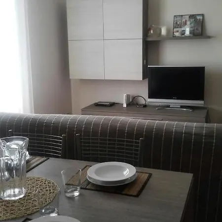 La Casa Di Ester * ラヴァーニャ